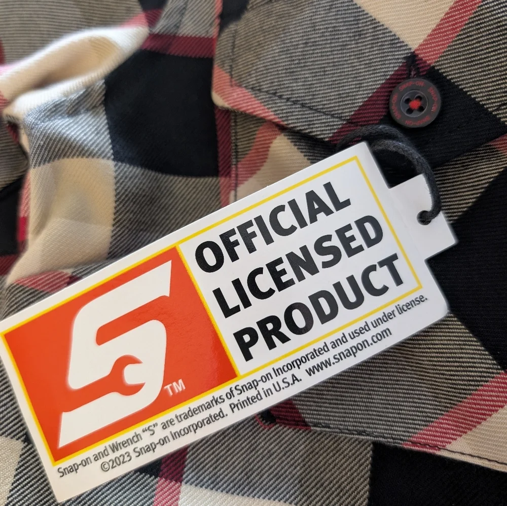 Dixxon Flannel Company Snap-On Shirt NWT Size Medium - Picture 8 of 11